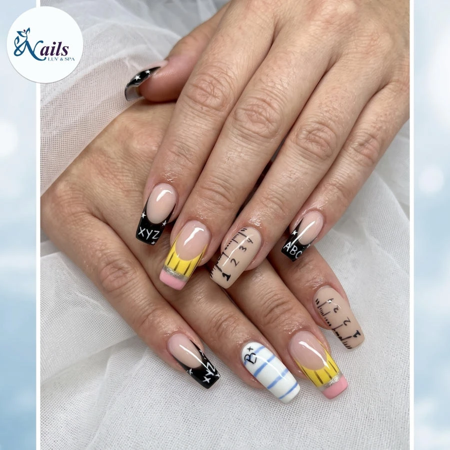 Nails Design